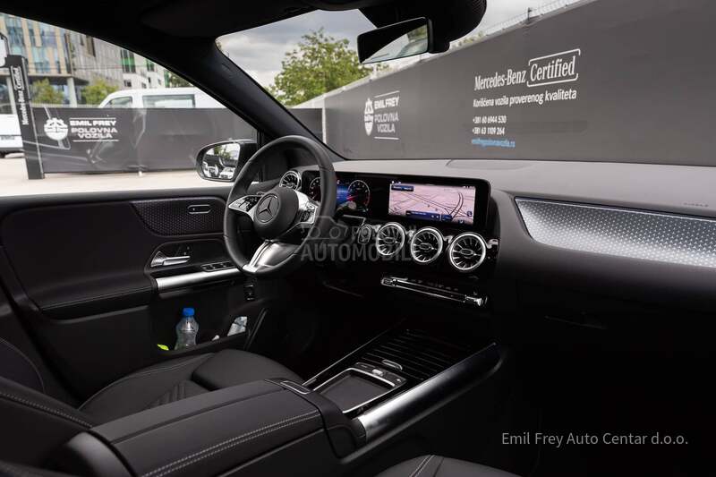 Mercedes Benz B 180 