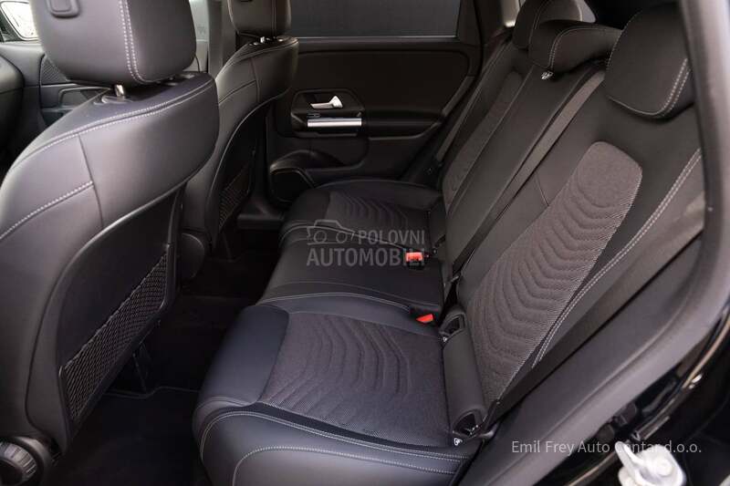 Mercedes Benz B 180 