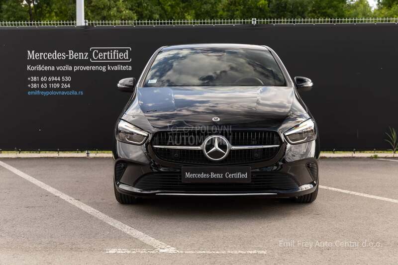 Mercedes Benz B 180 