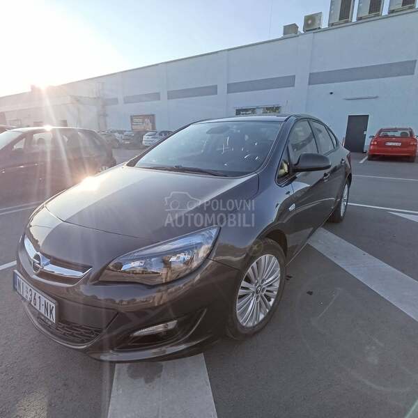 Opel Astra J 1.7 cdti