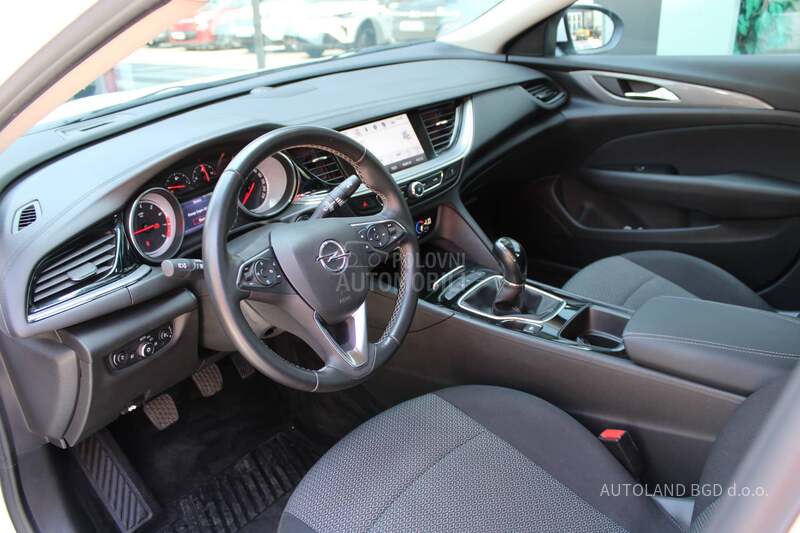 Opel Insignia 1.5
