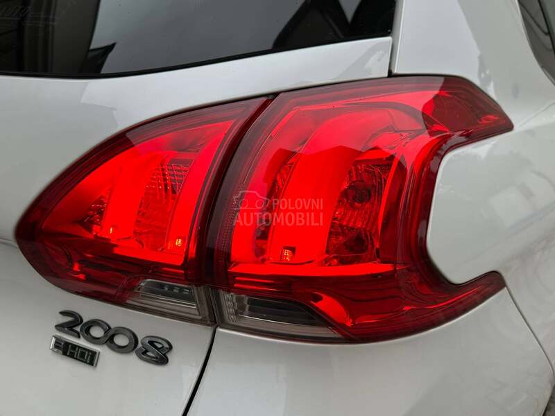 Peugeot 2008 1.6HDI/ALLURE