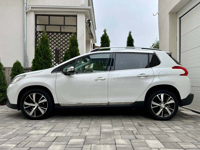 Peugeot 2008 1.6HDI/ALLURE