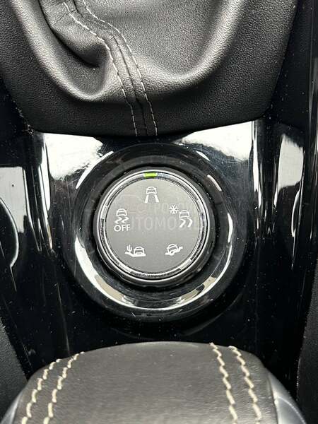 Peugeot 2008 1.6HDI/ALLURE