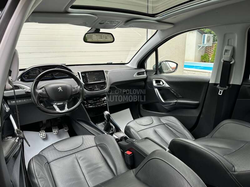 Peugeot 2008 1.6HDI/FELINE-TITANE