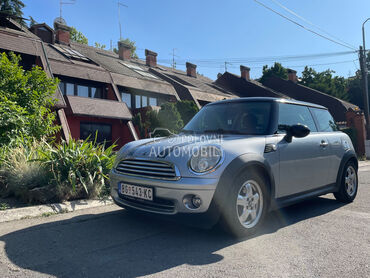 MINI Cooper 1.6