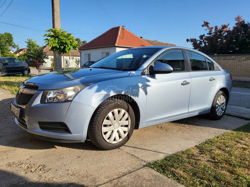Chevrolet Cruze 