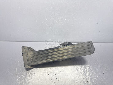 PAPUCICA GASA za Volkswagen Passat B6