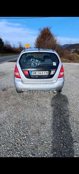 Suzuki Liana 