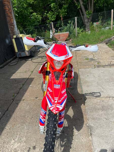 Beta RR 300