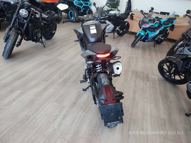 CFMOTO 125 NK