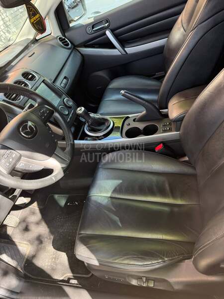 Mazda CX-7 REVOLUTION