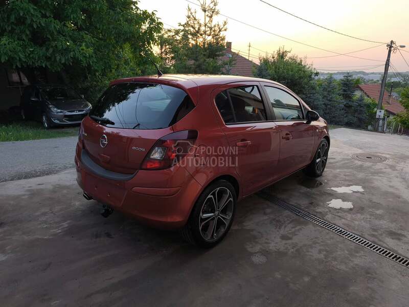 Opel Corsa D 1.4