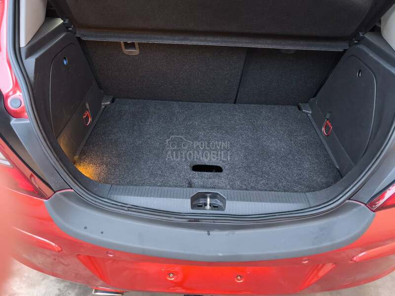 Opel Corsa D 1.4