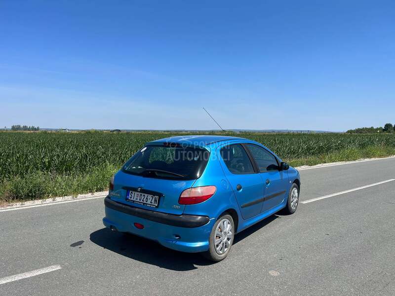 Peugeot 206 