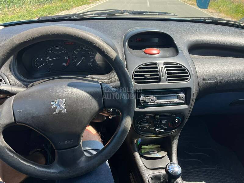 Peugeot 206 