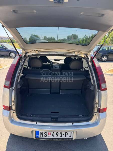 Opel Meriva 1.7 CDTi isuzu