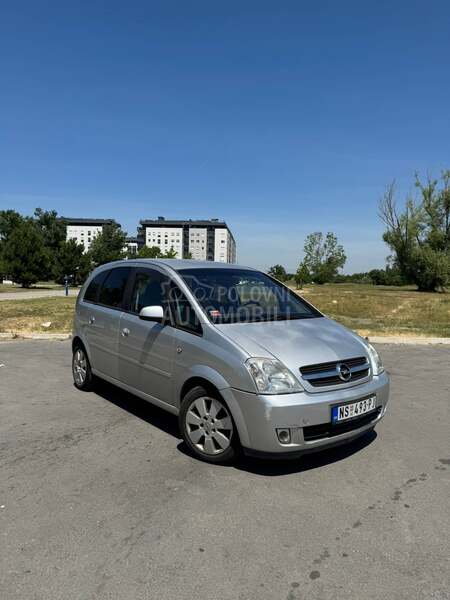Opel Meriva 1.7 CDTi isuzu