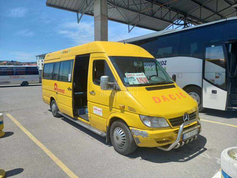 Mercedes Benz 313 cdi sa 18 sed