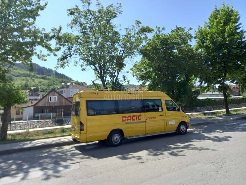 Mercedes Benz 313 cdi sa 18 sed