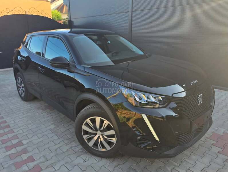 Peugeot 2008 BlueHDI / LED / NAV