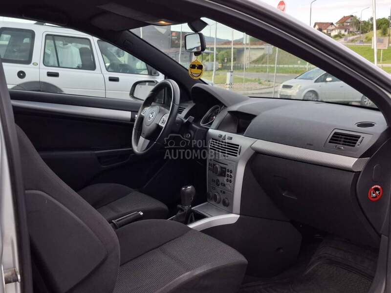 Opel Astra H GTC 1.6 SPORT