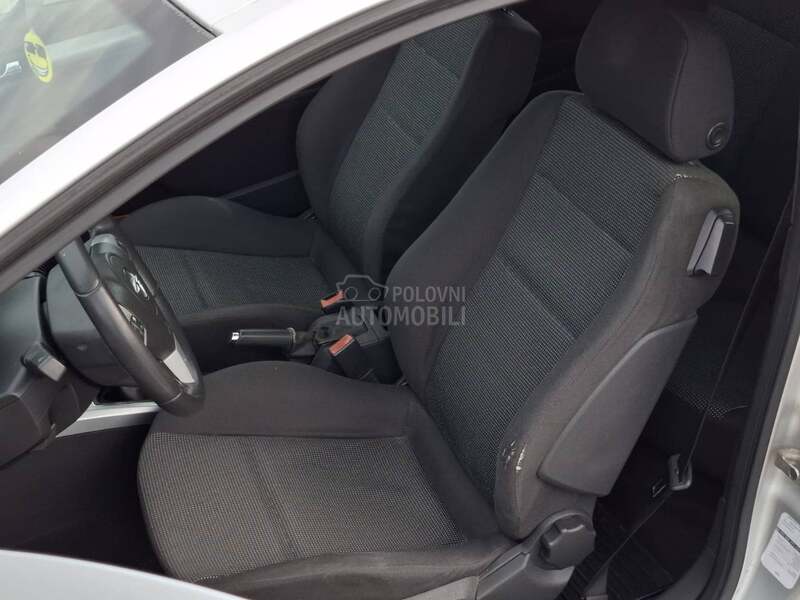 Opel Astra H GTC 1.6 SPORT