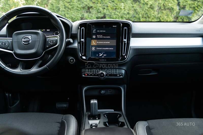Volvo XC40 AUT/PANO/AWD