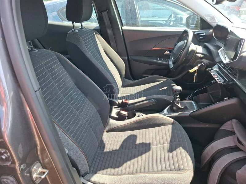 Peugeot 2008 1.2 ACTIVE BUSINESS