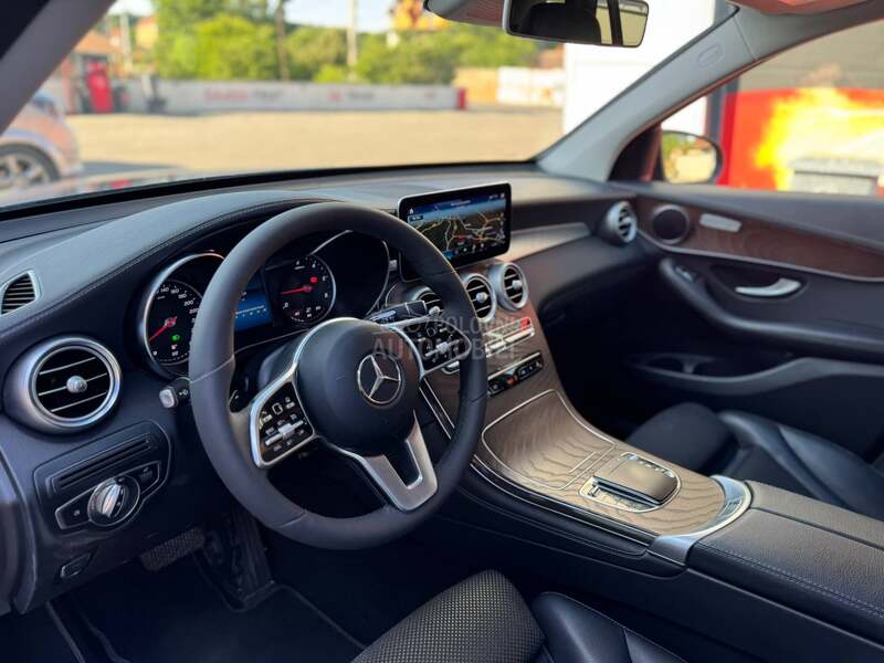 Mercedes Benz GLC 220 AMG/4MATIC/BLACK