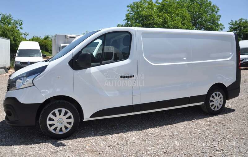 Renault Trafic LONG