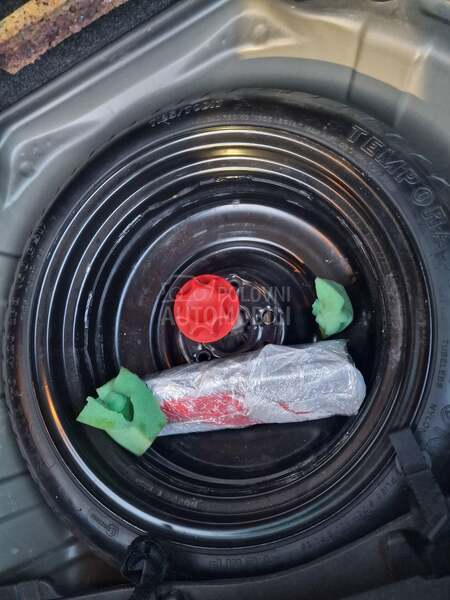 Toyota Auris Restyl. bez DPF-a