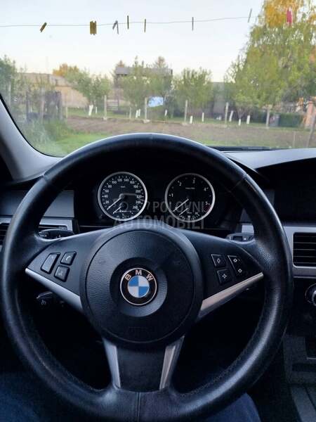 BMW 525 e61