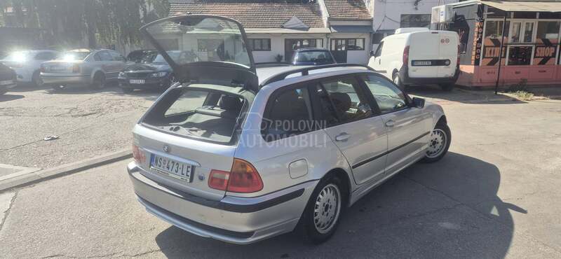 BMW 318 