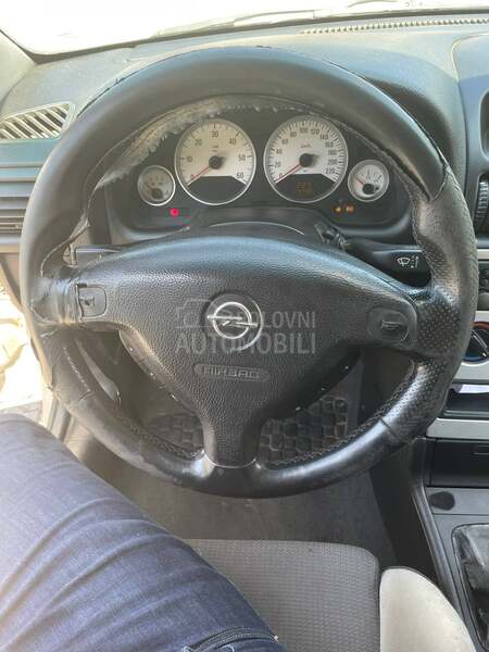 Opel Astra G 2.0