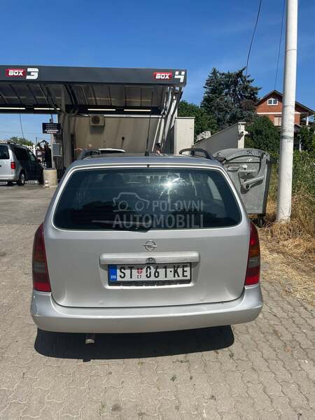Opel Astra G 2.0