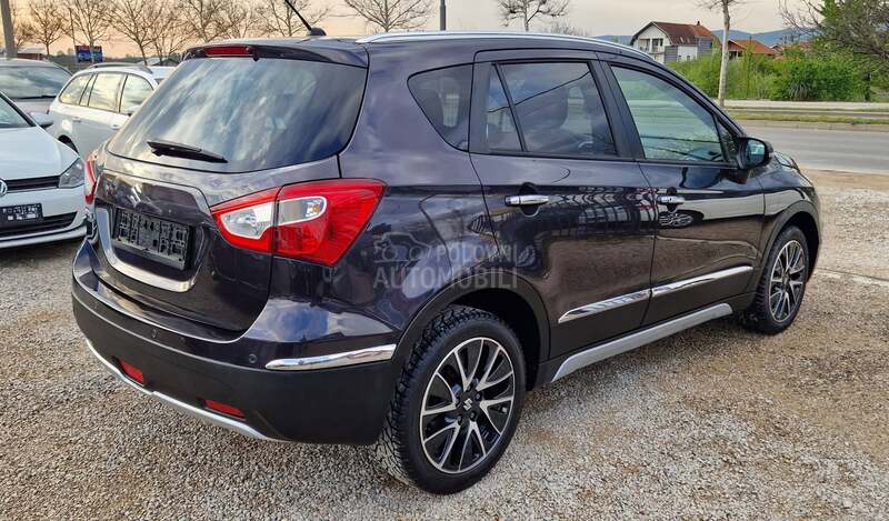 Suzuki SX4 S-Cross 1.6DDiS PREMIUM