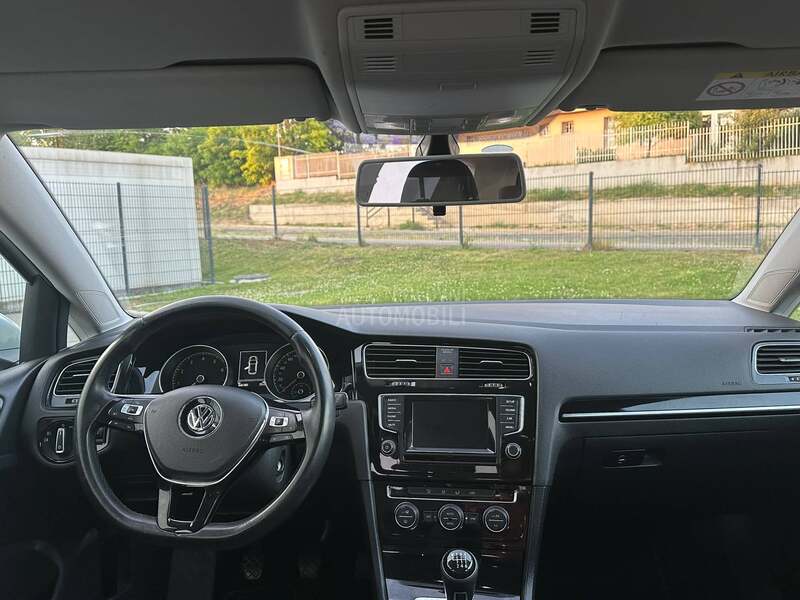 Volkswagen Golf 7 