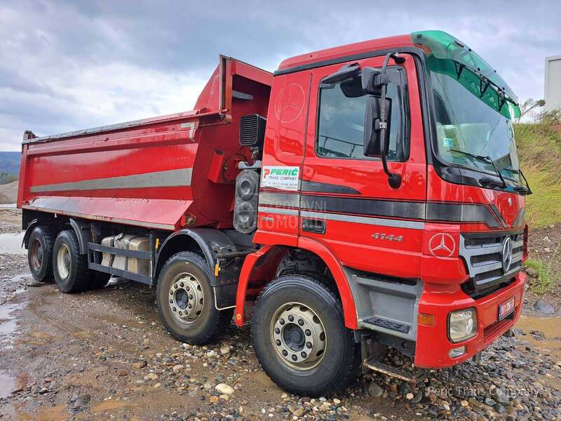 Mercedes Benz Actros 4144K