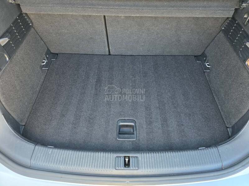 Audi A1 1.2b V.SER/LEDNAV