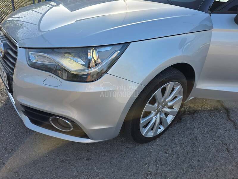 Audi A1 1.2b V.SER/LEDNAV