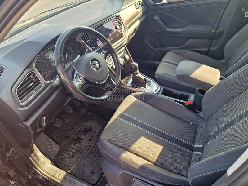 Volkswagen T-Roc 1.6tdi sport