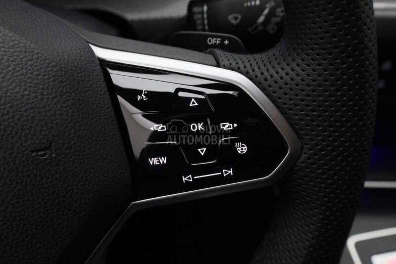Volkswagen Golf 8 