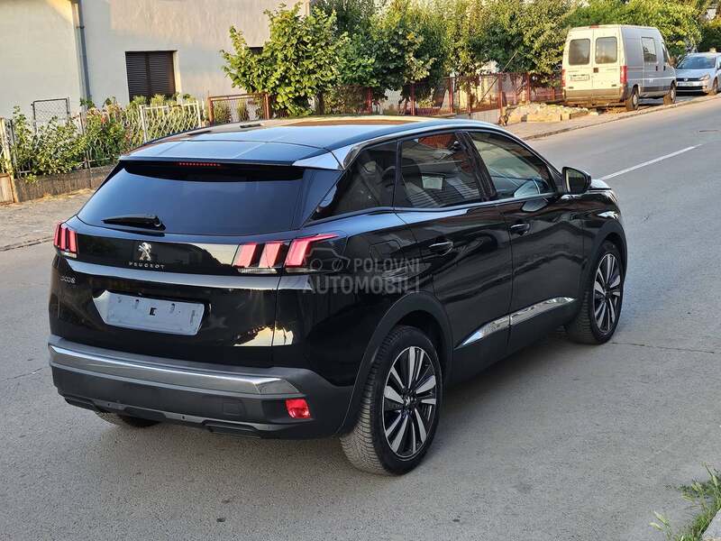 Peugeot 3008 1.6HDI ALLURE