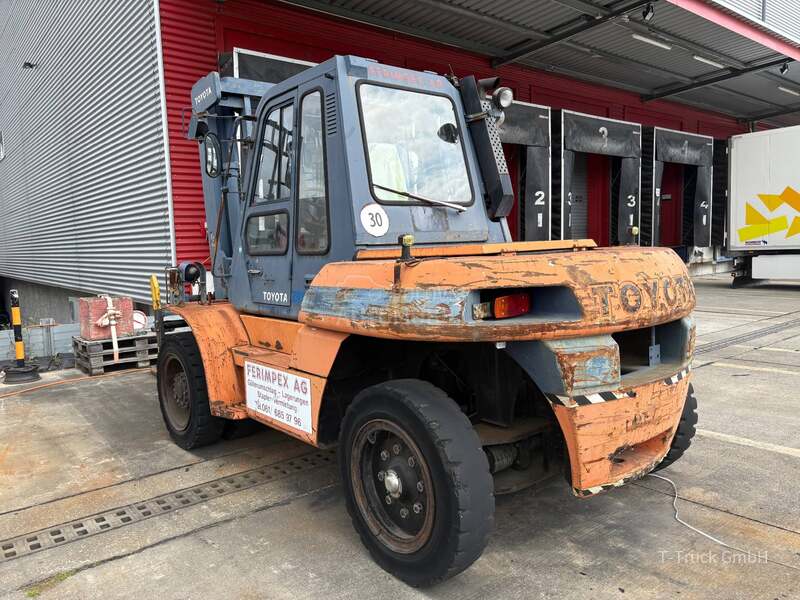 Toyota 5T0