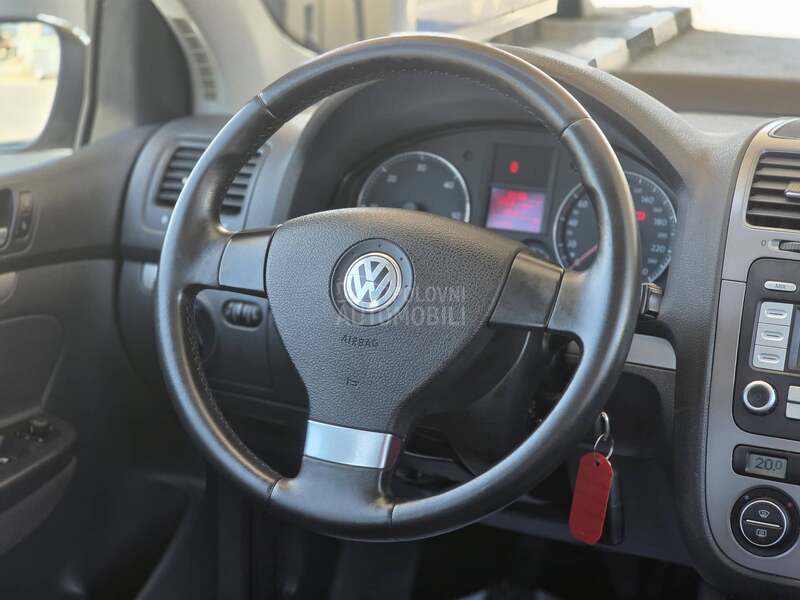 Volkswagen Golf 5 1.9 TDI NEMA BOLJI