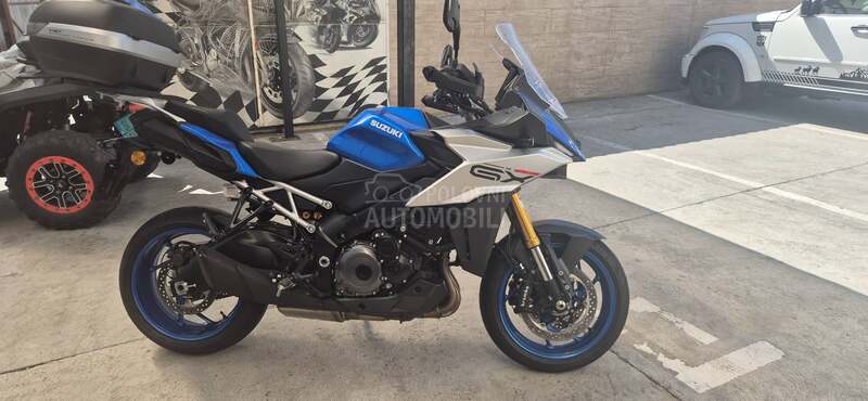 Suzuki GSXS1000GX