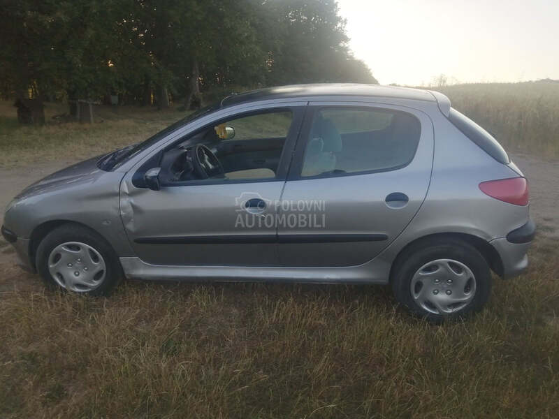 Peugeot 206 