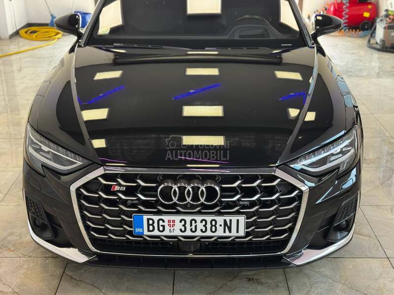 Audi A8 S8 look