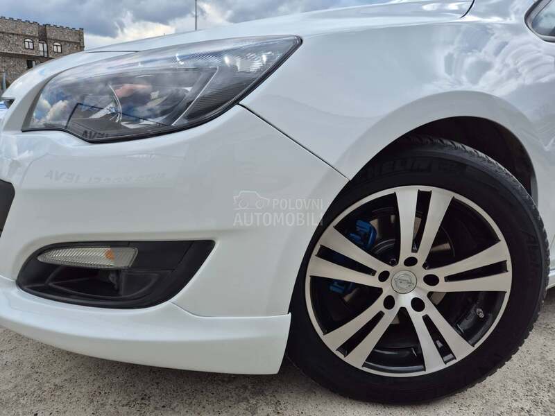 Opel Astra J /OPC LINE/NOV LANAC